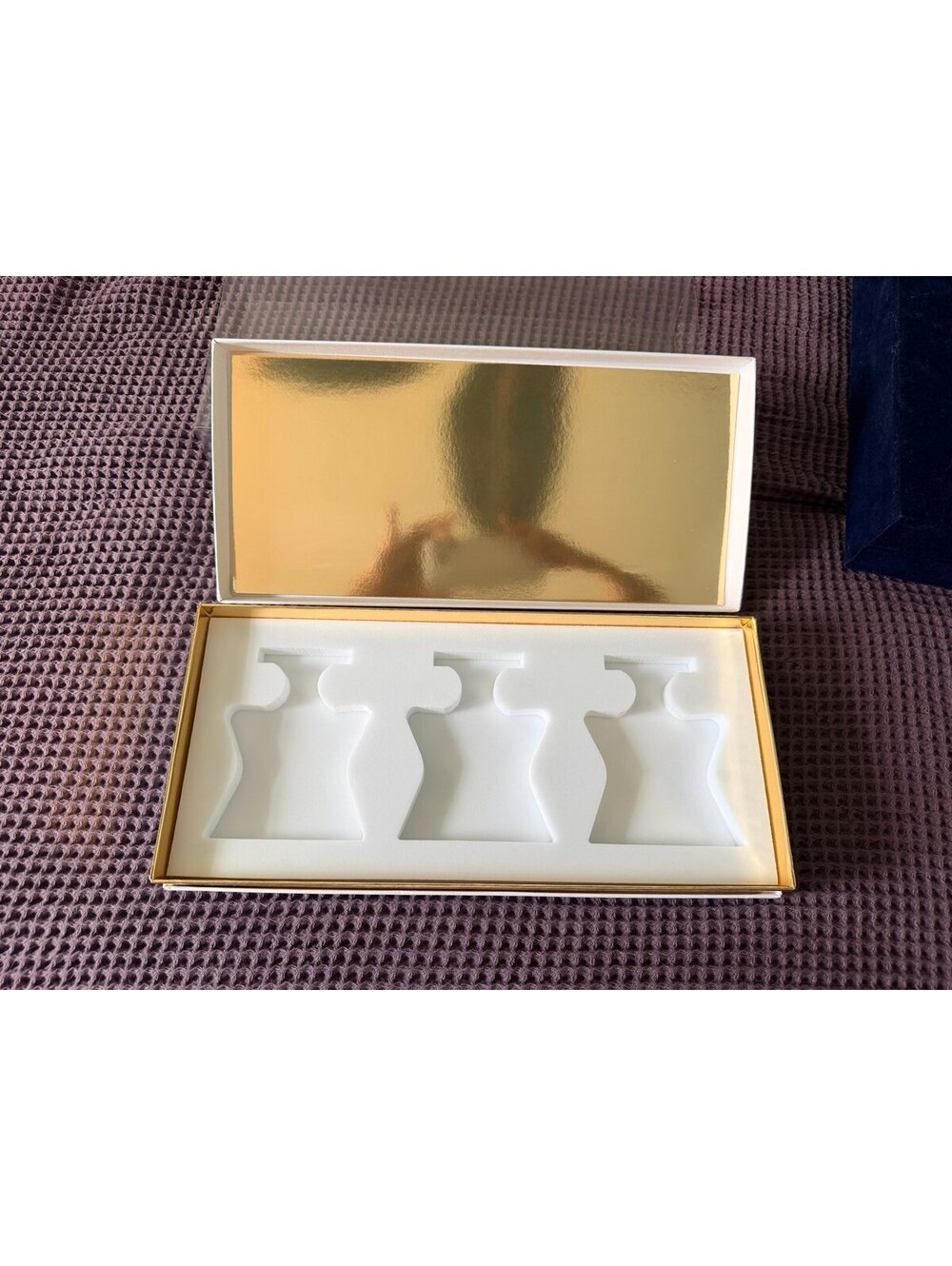 Bond no 9 empty trio case